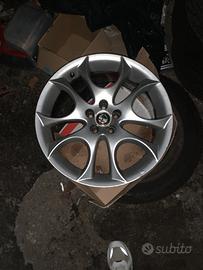 Cerchi alfa 147