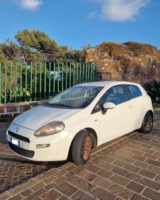 Fiat Punto 1.2 Easy, mai incidenti, manutenzionata