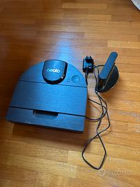 Neato D800 robot aspirapolvere