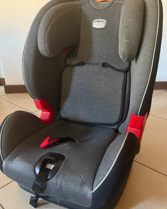 Seggiolino auto Chicco Akita Gruppo 1/2/3 (9-36 kg