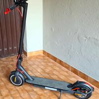 Monopattino elettrico Xiaomi Pro