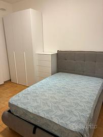 Camera completa + letto contenitore  Pari al nuovo