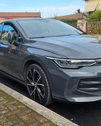 Golf 8,5 2.0TDI 150cv