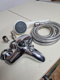 Gruppo miscelatore vasca doccia