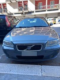 VOLVO 60S D5 MOMENTUM DEL 2005