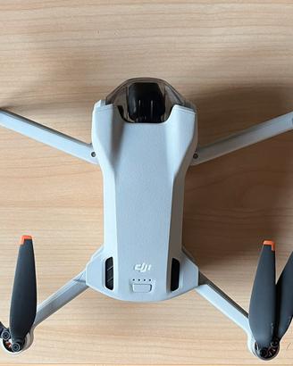 Drone dji mini 3