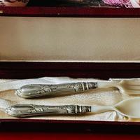 Set due posate da insalatiera manico argento  800