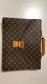 Louis Vuitton Serviette Ambassadeur valigetta