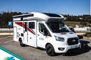 Camper Semintegrale 4 posti Roller Team Kronos Fit