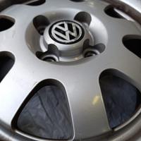 4 Pneumatici con cerchione wolkswagen 165/65R14