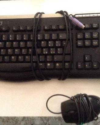 Tastiera Packard Bell e mouse non USB