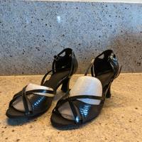 scarpe da donna con tacco taglia 41