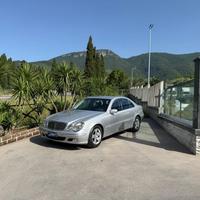 MERCEDES - Classe E - 270 CDI Elegance