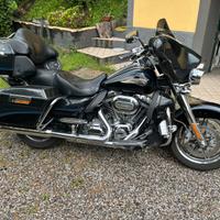 Harley Davidson Electra Glide CVO Ultraclassi