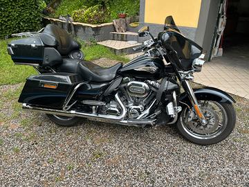 Harley Davidson Electra Glide CVO Ultraclassi