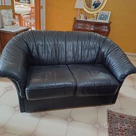 Coppia Divani in pelle nera vera