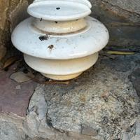 Antiquariato vintage isolatori ceramica