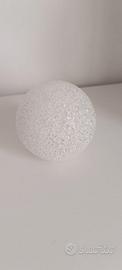 luce led a forma di palla