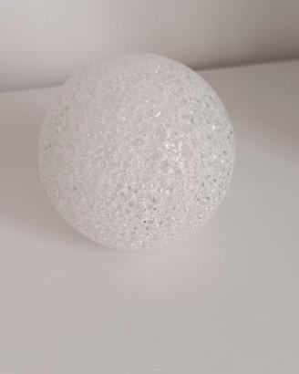 luce led a forma di palla