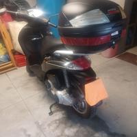 Scooter piaggio 125