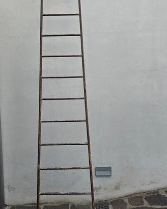 scala in ferro a pioli