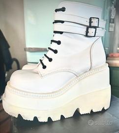 demonia  scarpe in ecopelle bianche nuove