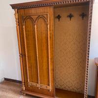 Mobile appendi abiti con specchio