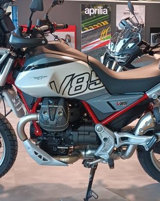 Moto Guzzi V 85 tt
