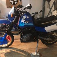 Suzuki DR 600 - 1987