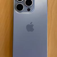 iPhone 15 pro color titanio