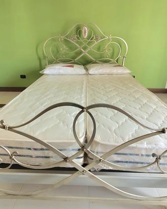 LETTO MATRIMONIALE LINEA LIPPARINI IN FERRO