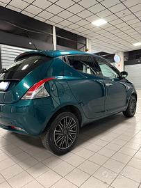 Autoveicolo