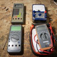 elettronica 4 multimetri tester rotti per ricambi