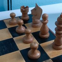 Gioco degli scacchi artigianale