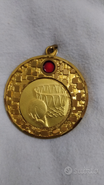 8 medaglie vintage pallacanestro