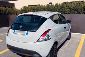 Lancia Ypsilon 1.2 Benz. 52000 km Unica propriet.