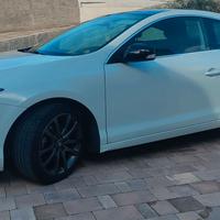 Laguna Coupé Monaco GP 2012