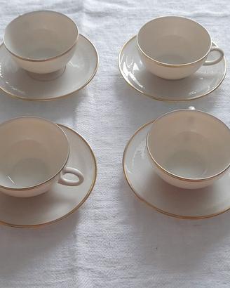 8 TAZZINE CAFFE' + PIATTINO IN PORCELLANA