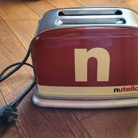Tostapane Nutella crea la N sul pane