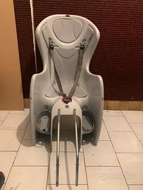 Seggiolino bici sospeso