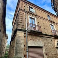 3 LOCALI A DIPIGNANO