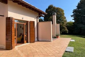 Villa contemporanea con parco secolare Solferino/C