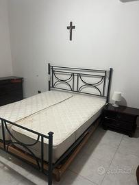 Camera completa con credenza
