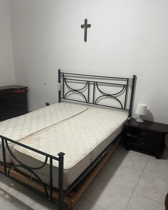 Camera completa con credenza