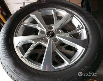 Cerchi in lega originali 18" AUDI Q3 con gomme