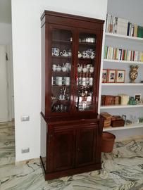 Credenza in stile inglese