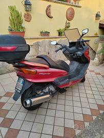 Scooter majesty 250