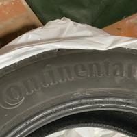 Gomme estive Continental 215/55 R 17V