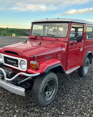 Toyota Land Cruiser BJ42 LV