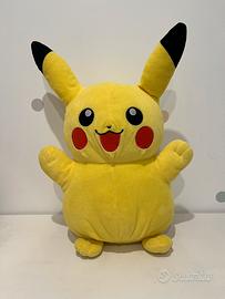 Peluche Pikachu